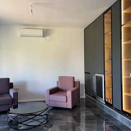 Madamik Apartments بِييلا المظهر الخارجي الصورة
